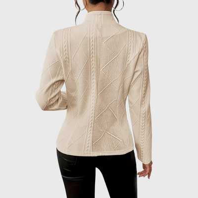 Olivia – Blazer with Elegant Details