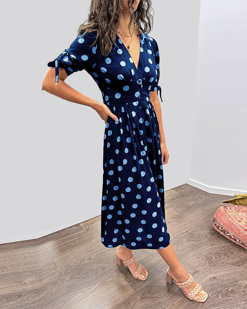 Monique – Elegant Polka Dot Dress