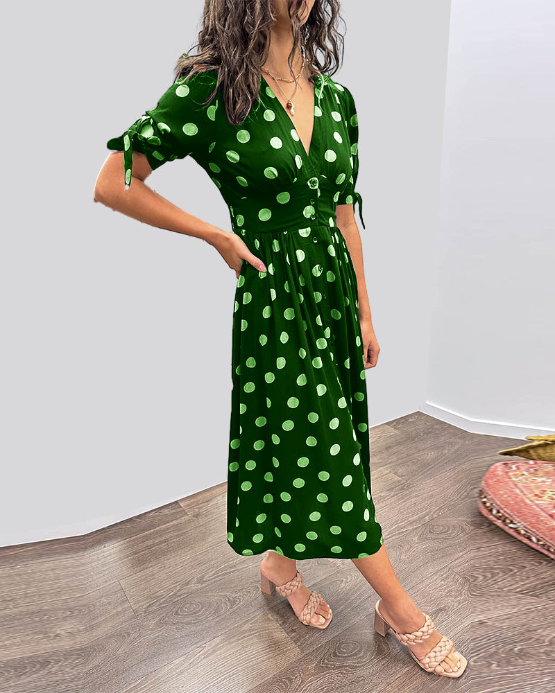 Monique – Elegant Polka Dot Dress