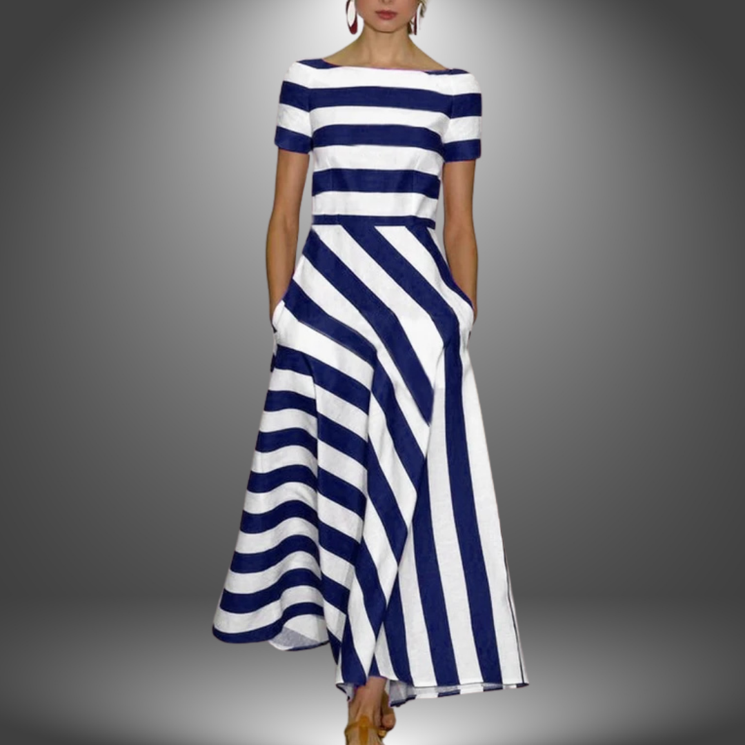 Lyric – Elegant Short-Sleeved Striped Pocket Dress