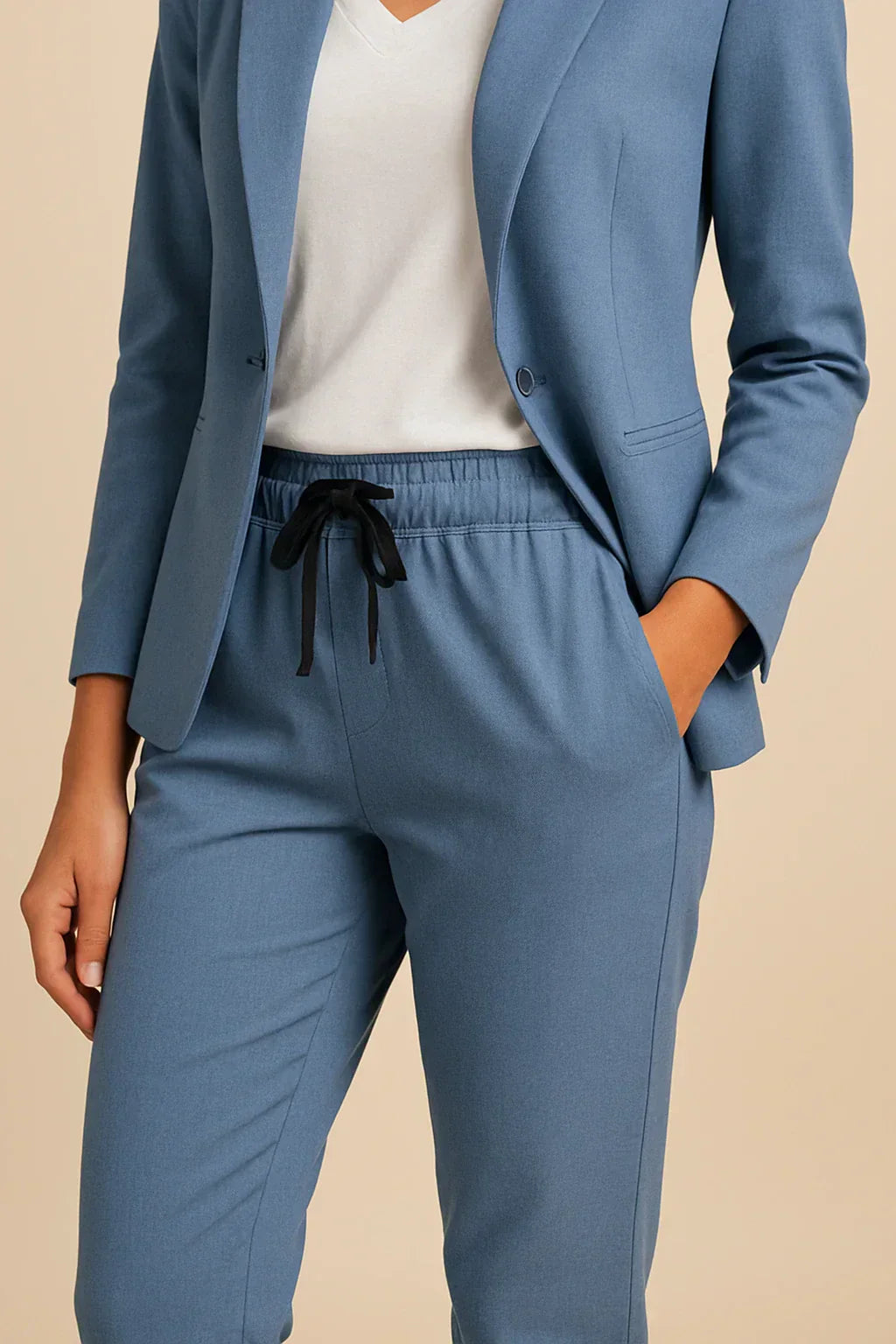 Anastasia – Premium Two-Piece Suit