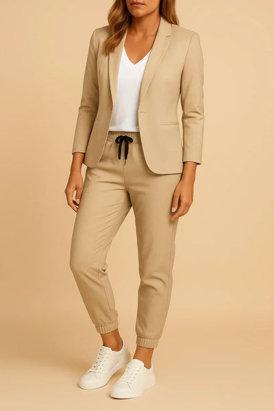 Anastasia – Premium Two-Piece Suit