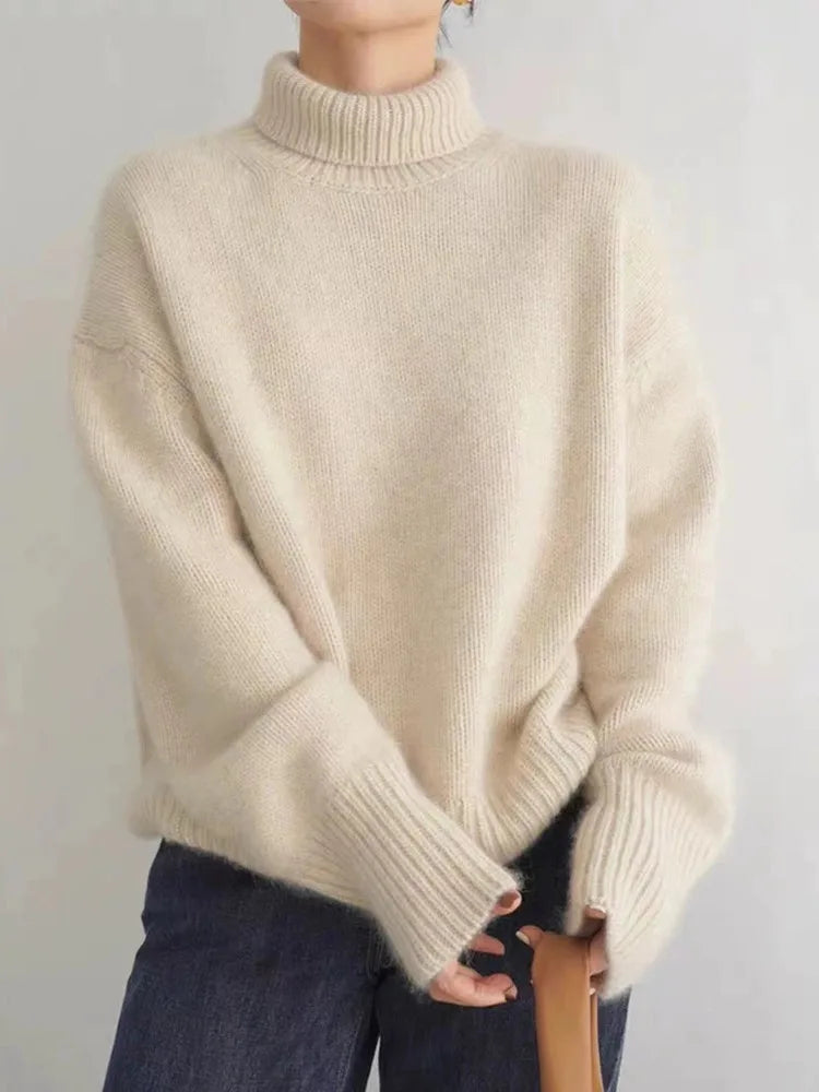 Isla – Elegant Roll Neck Jumper