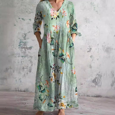Dearyn – Summer Dress with V-Neck and Floral Pattern
