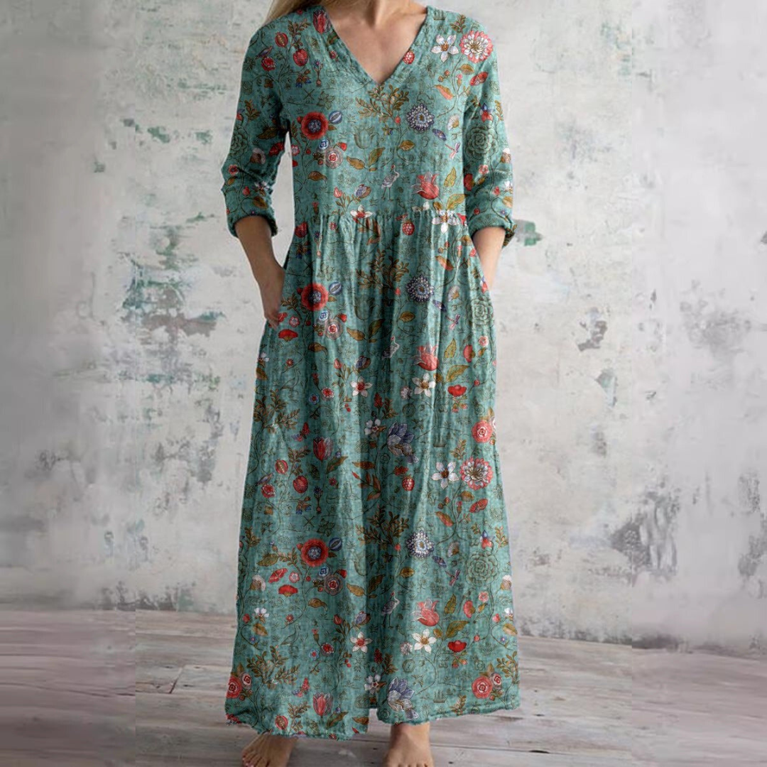 Dearyn – Summer Dress with V-Neck and Floral Pattern
