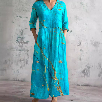 Dearyn – Summer Dress with V-Neck and Floral Pattern