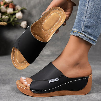 Phoenix – Orthopaedic Slip-on Sandals