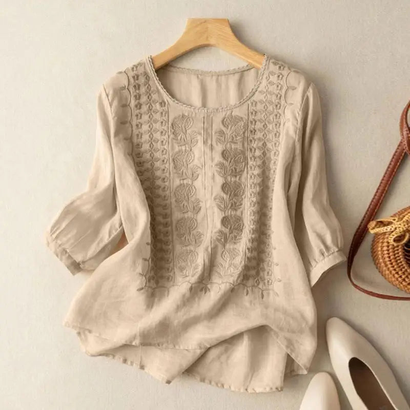 Ivy – Embroidered Relaxed Linen Blouse
