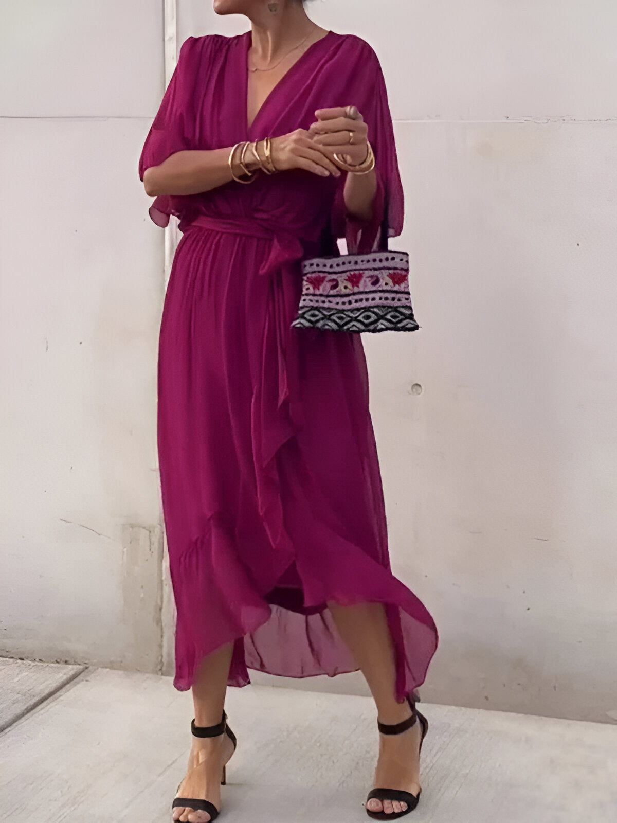 Monica – Dress with V-Neck