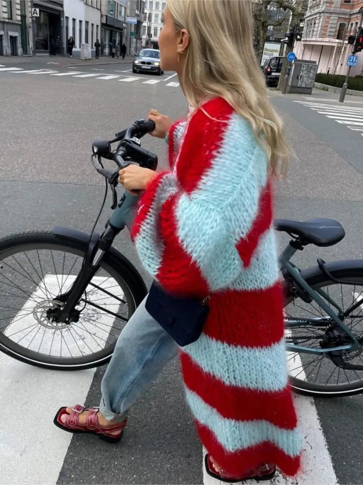 Sue – Oversized Fluffy Long Cardigan