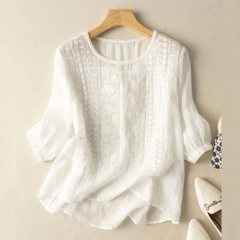 Ivy – Embroidered Relaxed Linen Blouse